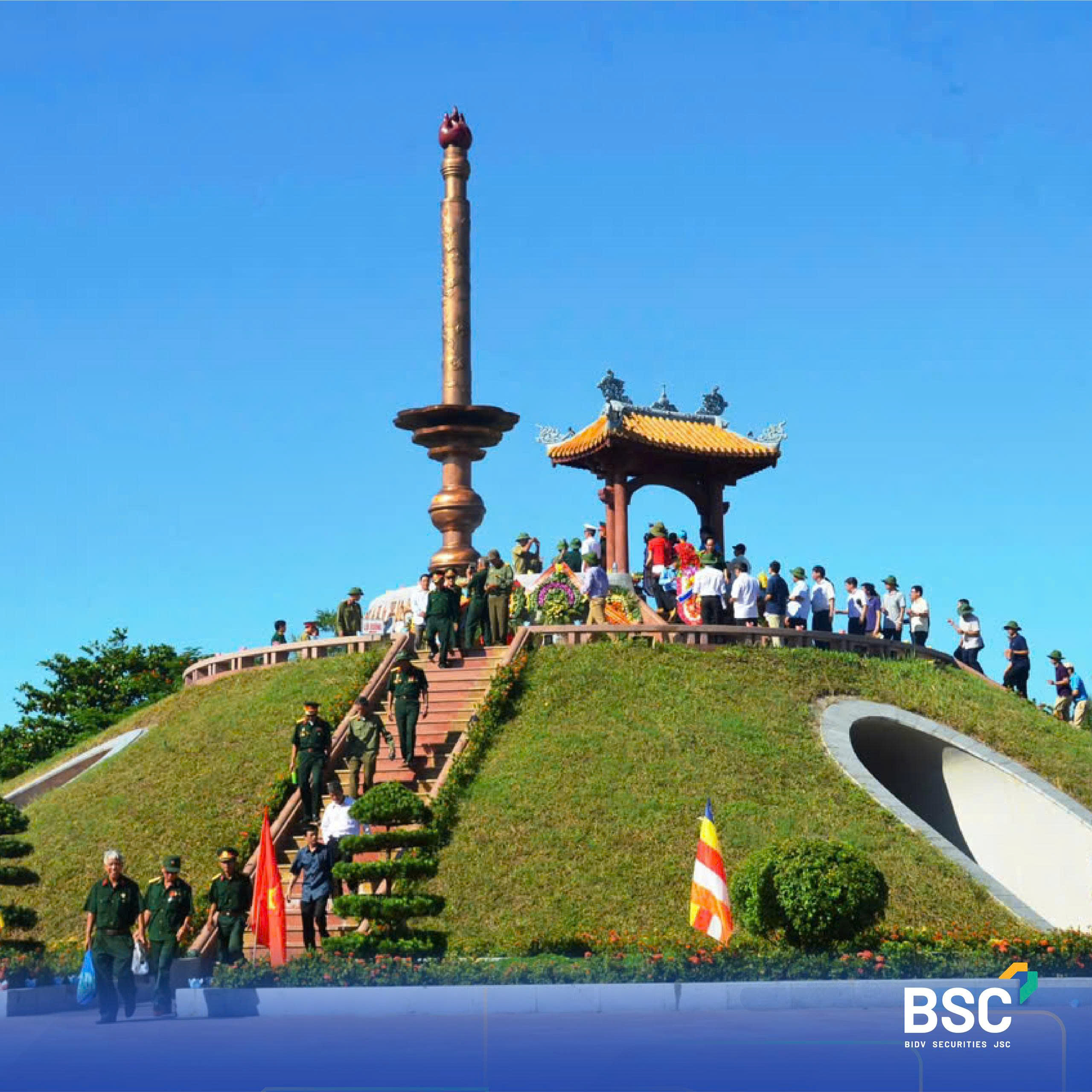 Ban Lãnh đạo BSC và hành trình về nguồn tại đất thiêng Quảng Trị năm 2025 