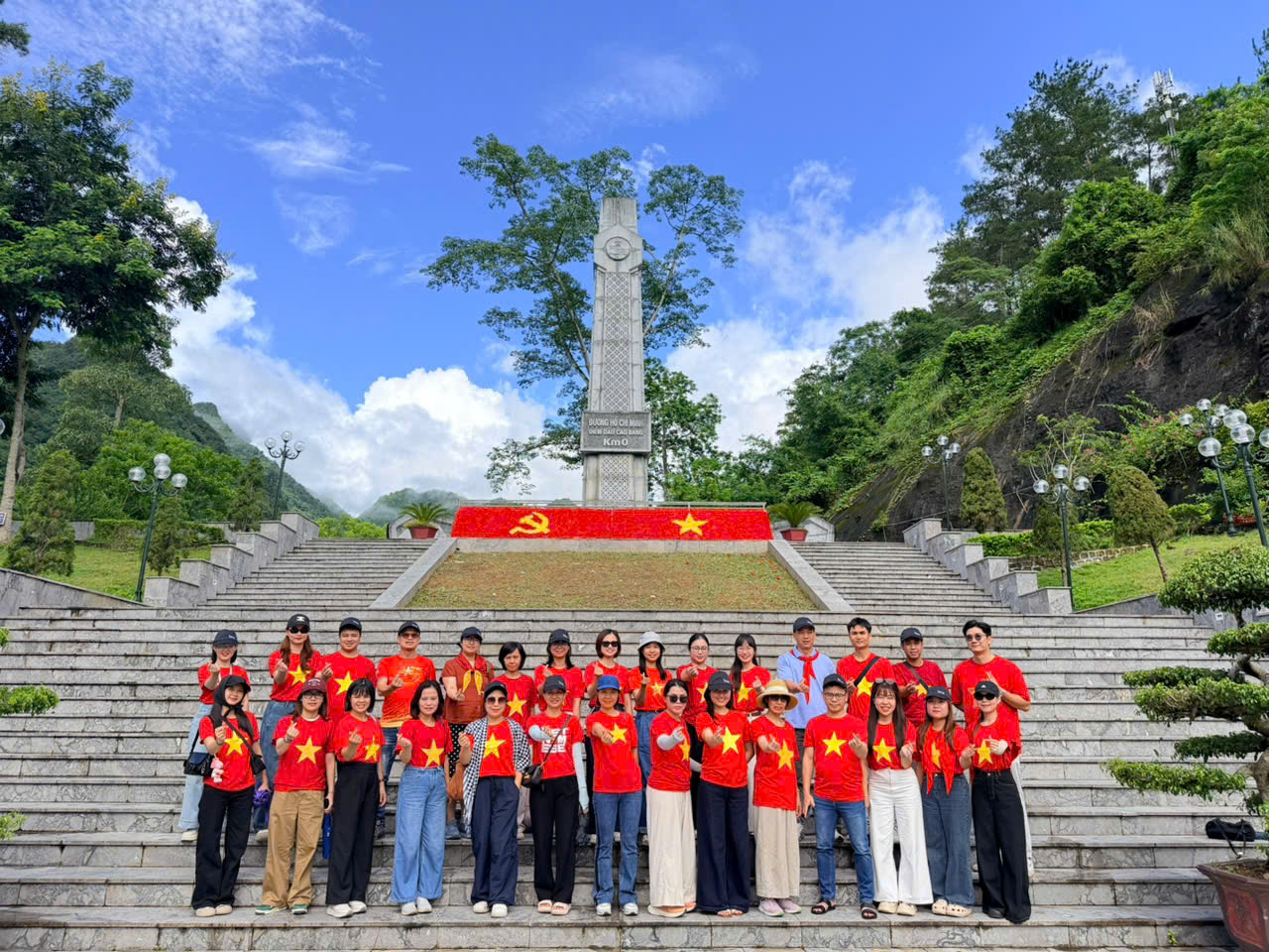 Hành trình Về nguồn tiếp nối truyền thống năm 2026 của BSC Hội sở  